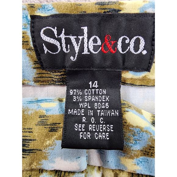 Vintage Style&Co Stretch High Rise Capri Pant Size 12 Blue Yellow Brown Floral - Picture 3 of 9